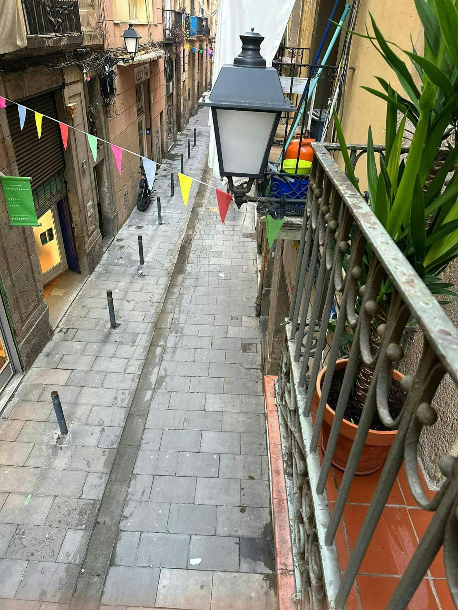 Ferienwohnung Sant Antoni 3 - Downtown Barcelona. Modern Exterior foto